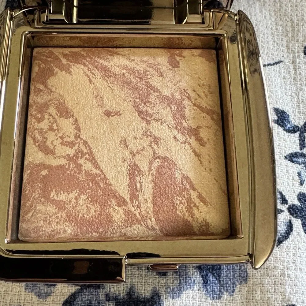 Hourglass Ambient Strobe Lighting Blush - Brilliant Nude - Full Size - NIB